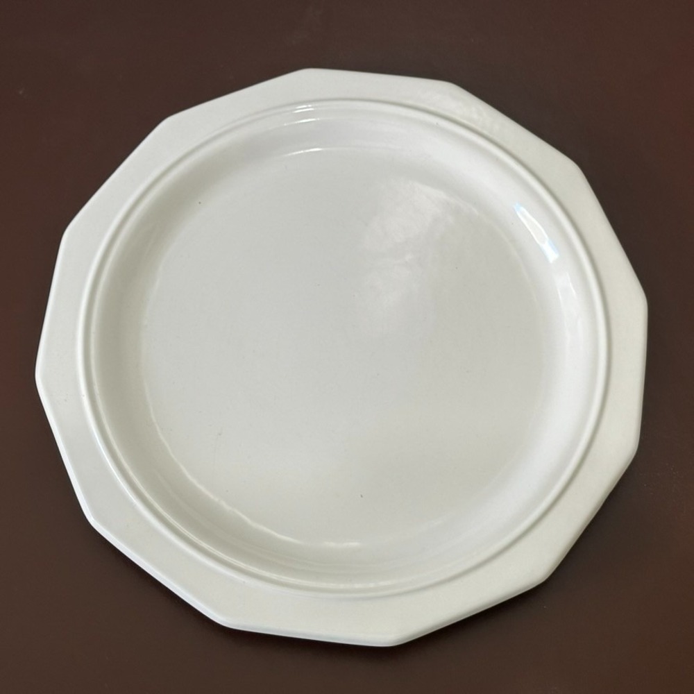Vintage Pfaltzgraff Heritage Octagonal Saucer/Salad Plate Ironstone White Glazed